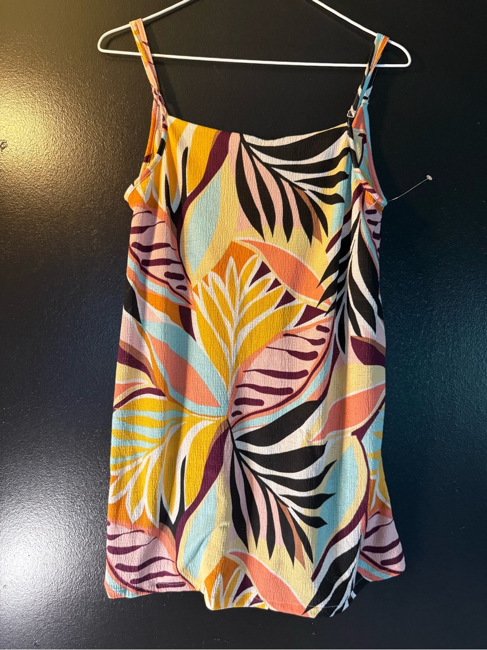 Colorful Leaf-Print Spaghetti Strap Women's Top